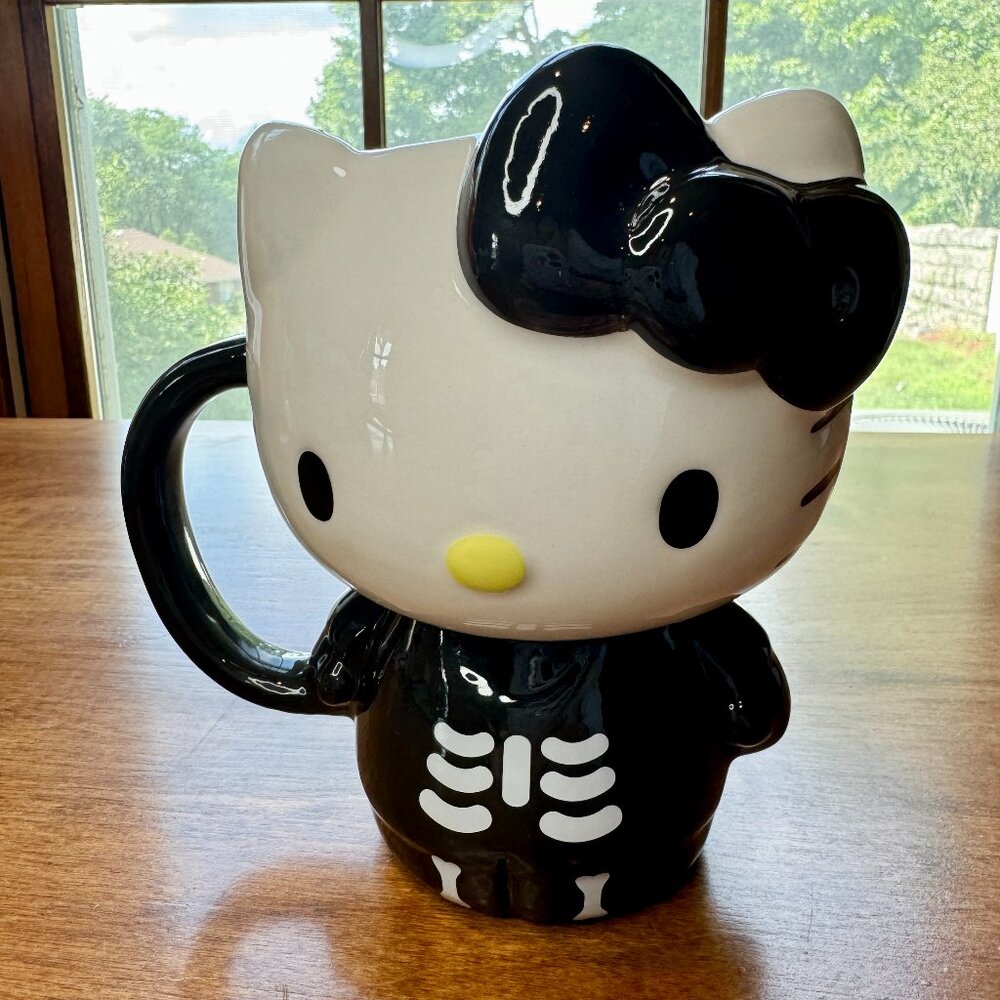 Hello Kitty Black and White Halloween Skeleton Mug 20 Oz. New 2024